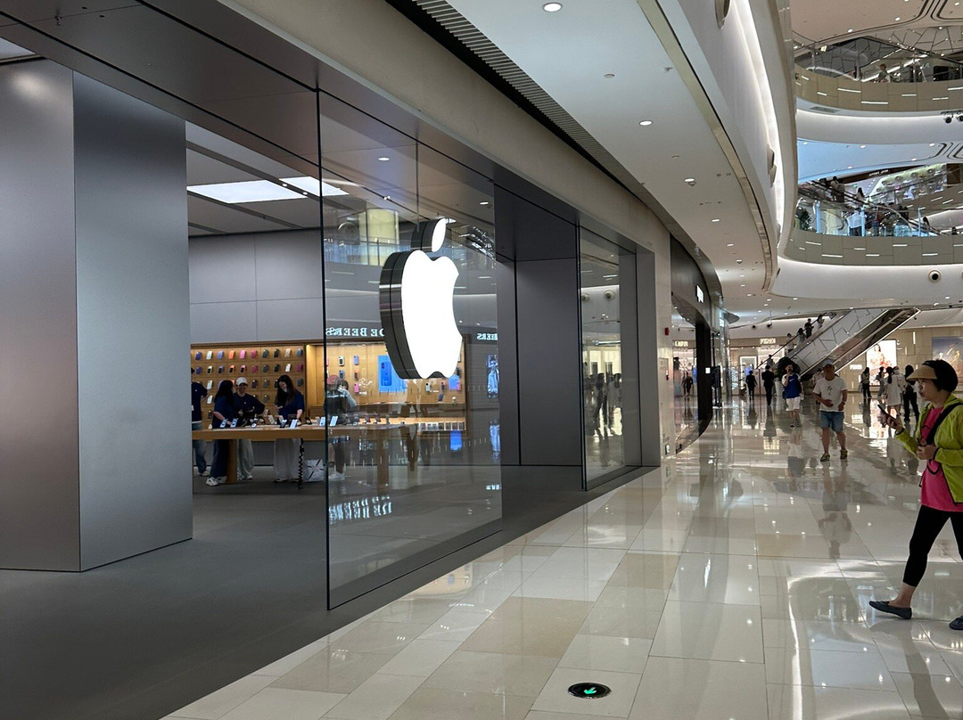 环贸iapm商场-上海市必去景点