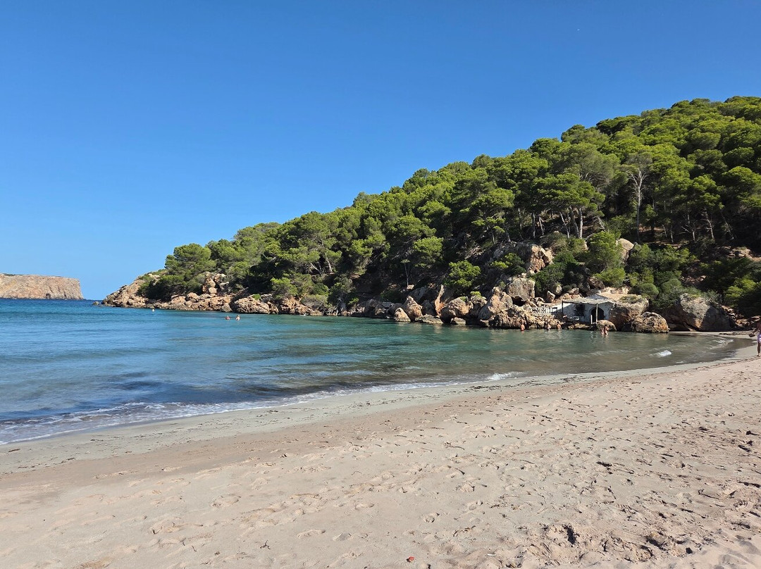 Cala Algaierens-休达德亚必去景点