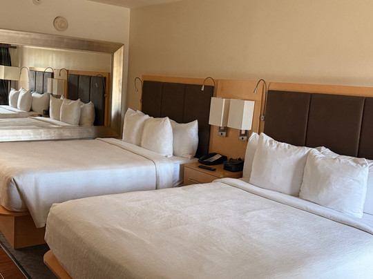 贝斯特韦斯特南海岸酒店主图