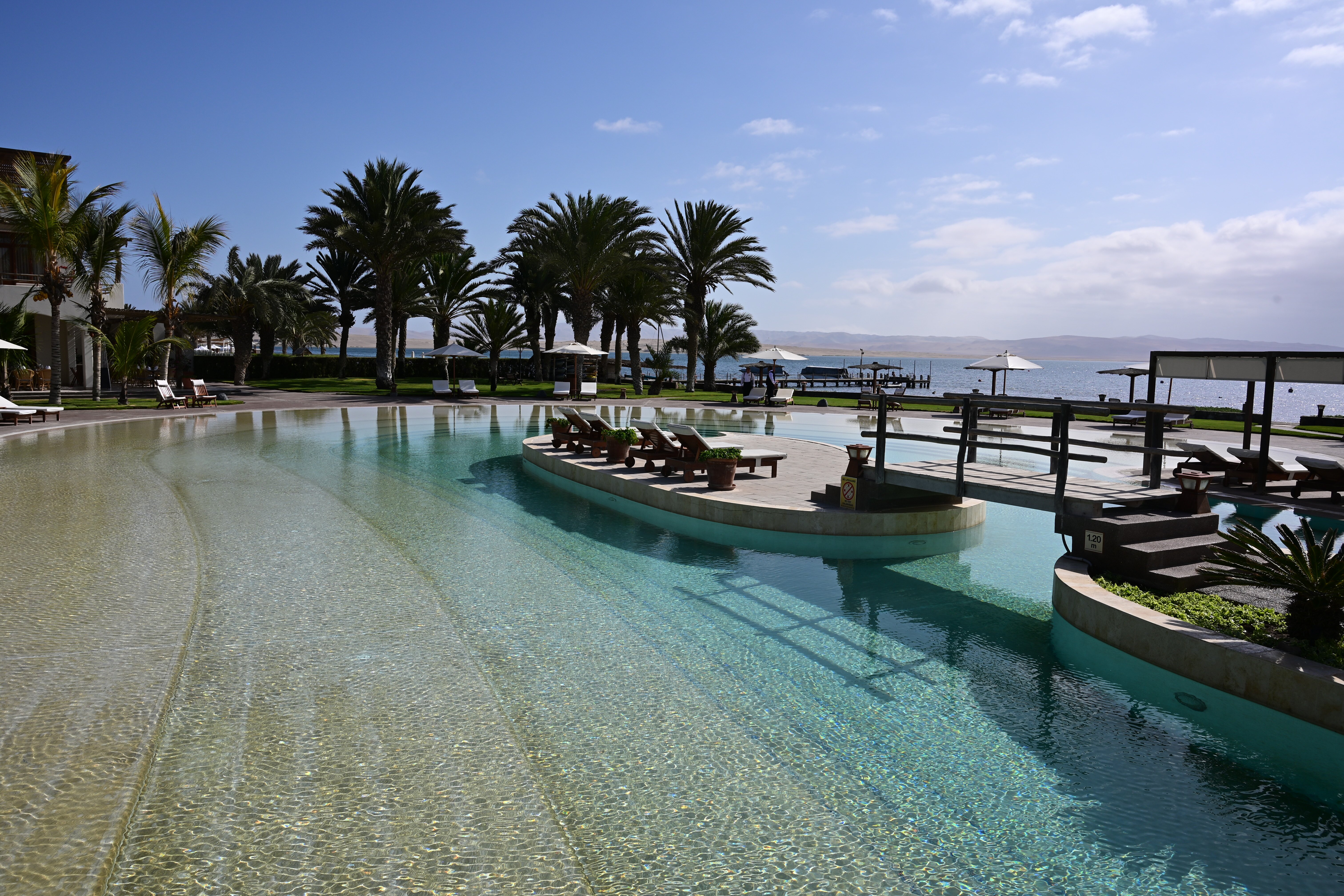 拉哈西恩德巴伊亚帕拉卡斯酒店-泳池