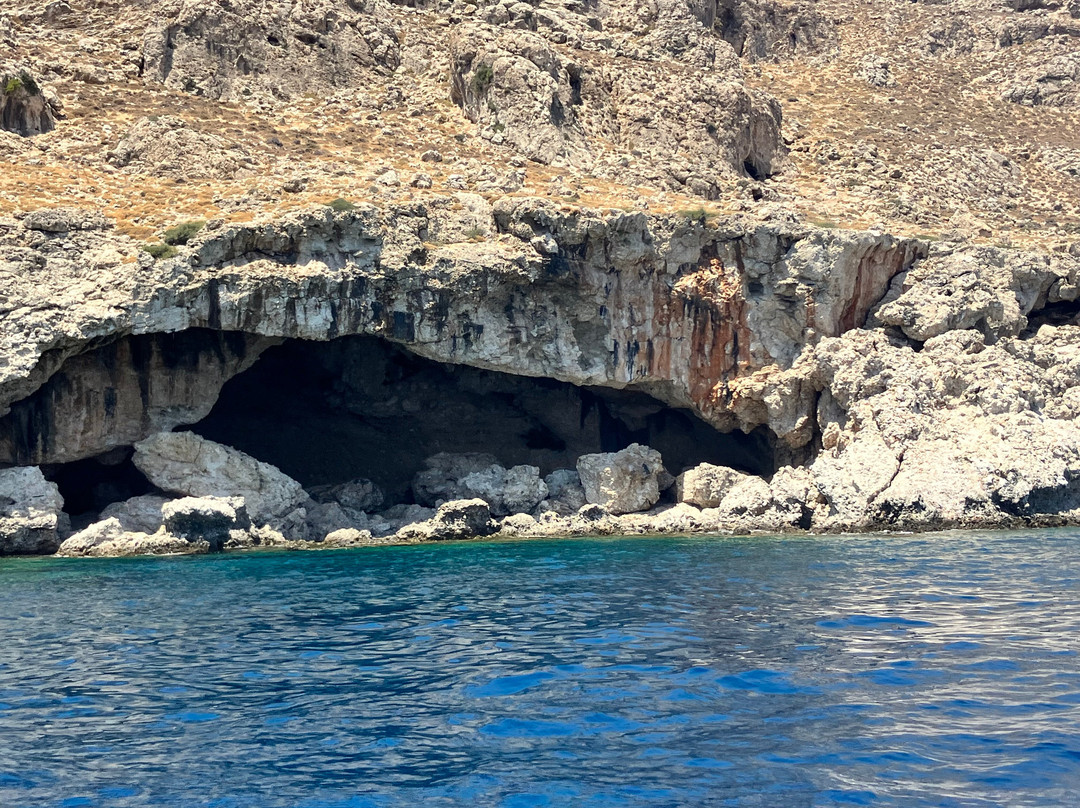 Yamas Boat Stegna-Stegna必去景点