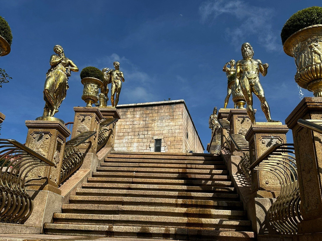 Bà Nà Hills-Hoa Phu必去景点