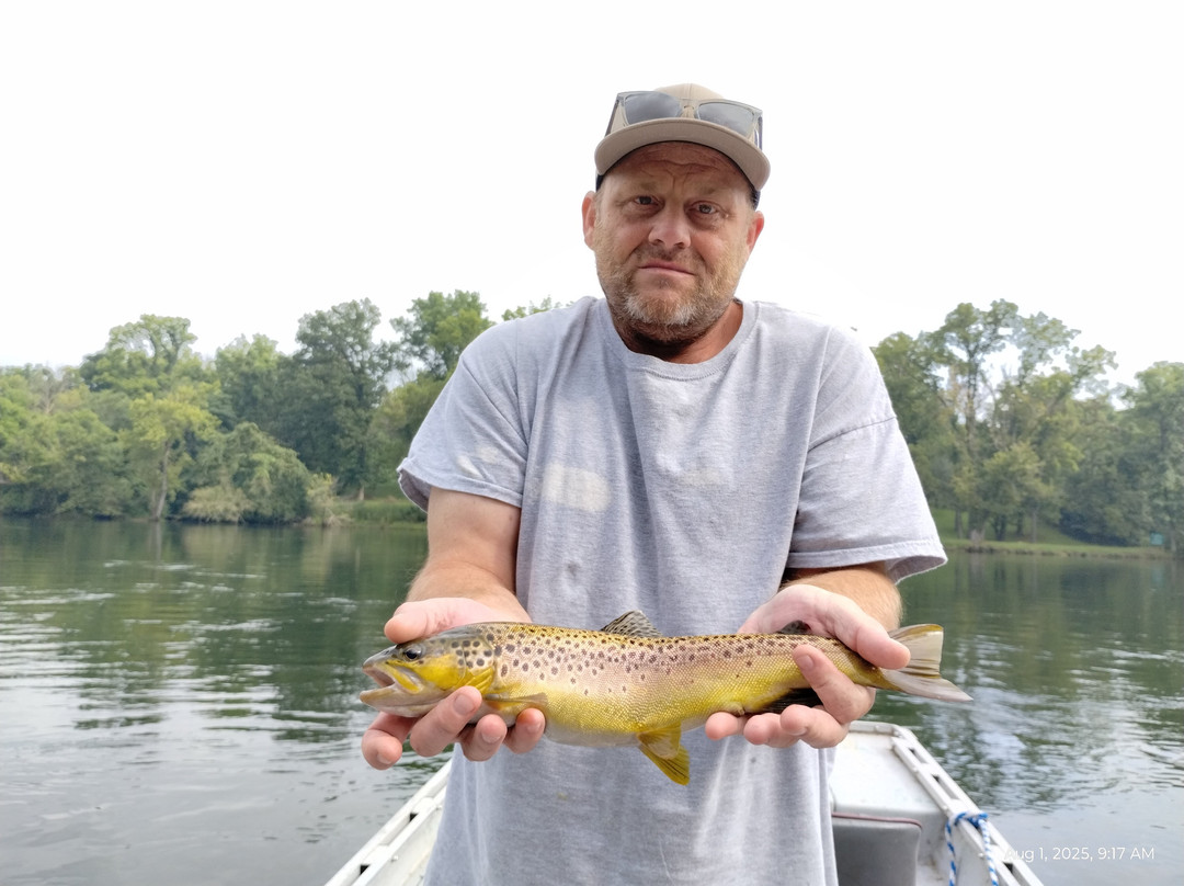 Cotter Trout Dock Guided Trout Fishing Tours-Cotter必去景点