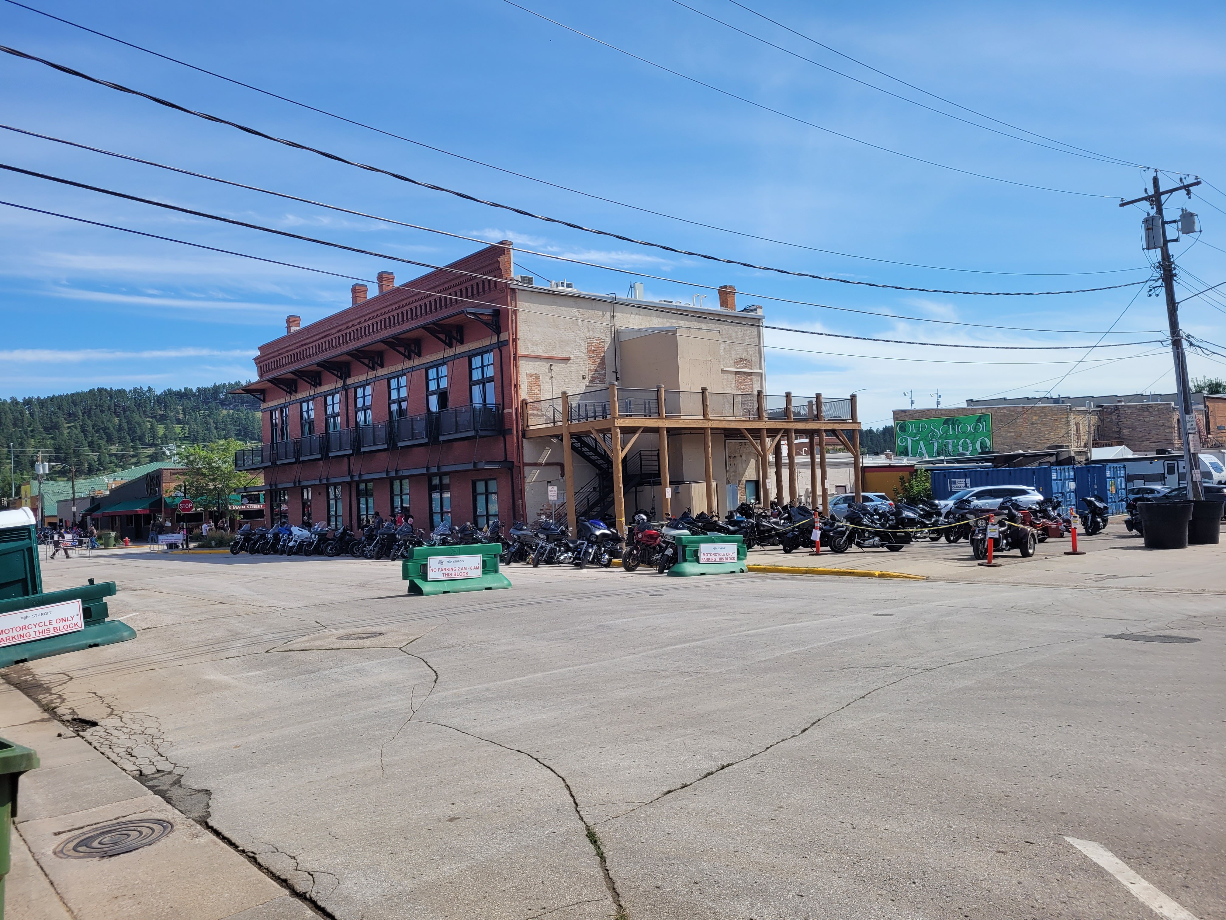 The Hotel Sturgis-浴室