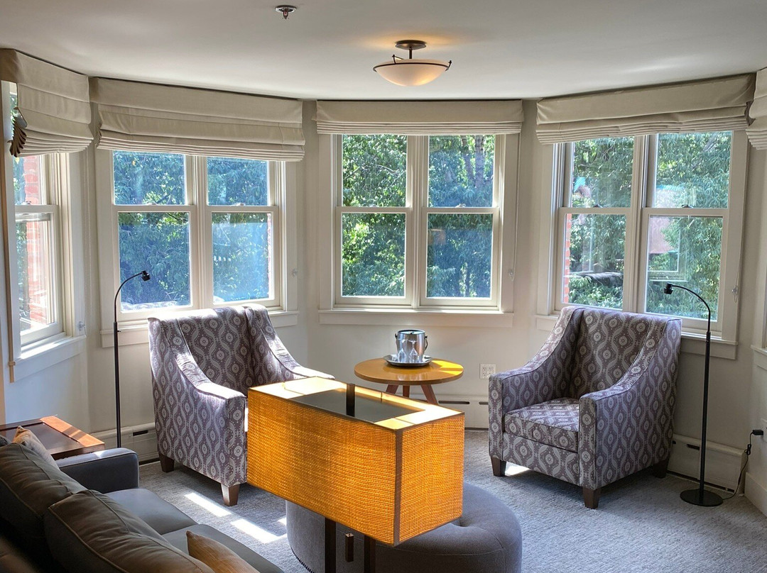 Hotel Columbia主图