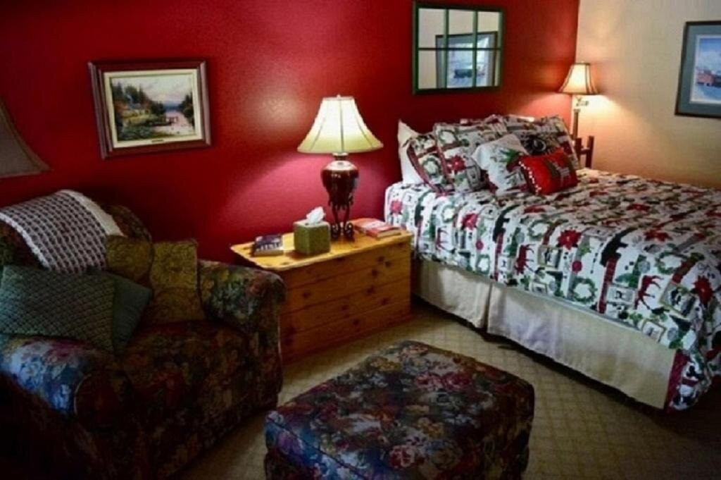 Reflections Inn主图