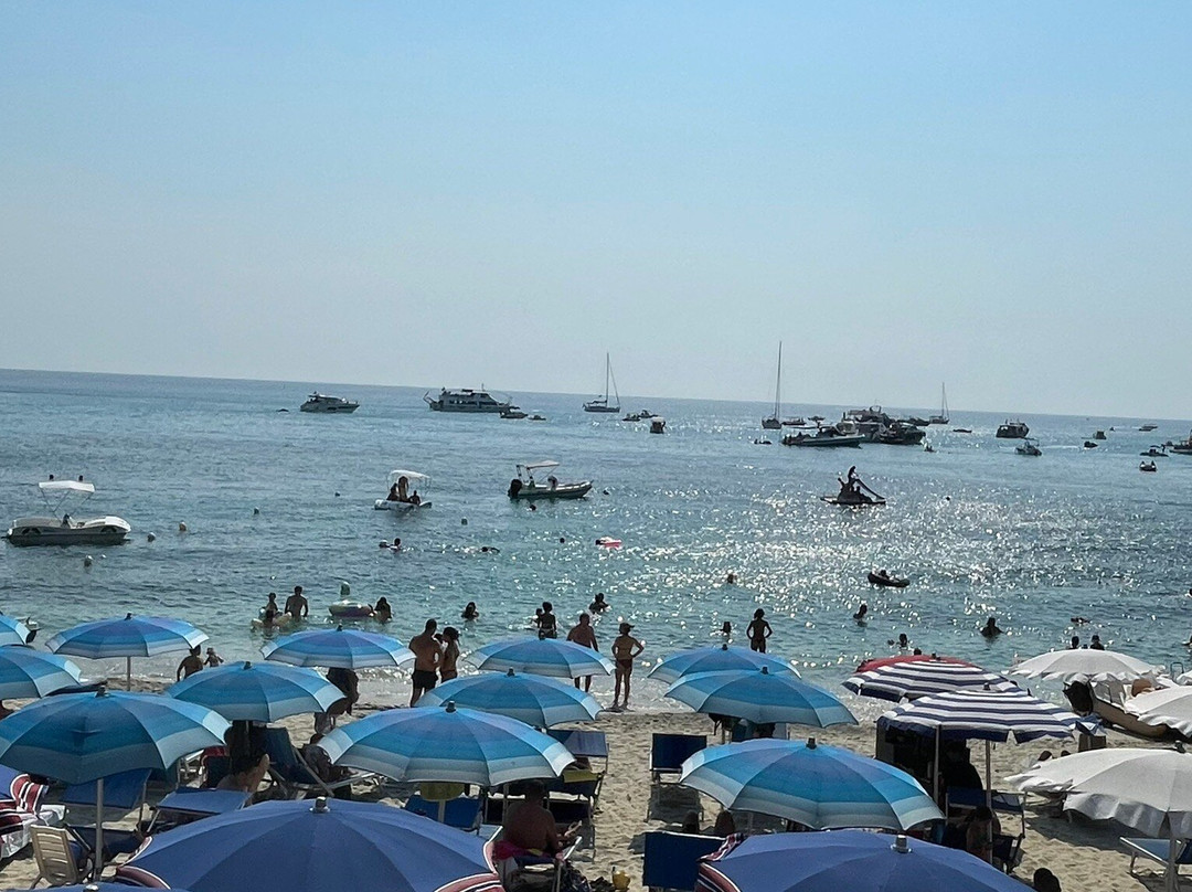 Grotticelle Beach-Capo Vaticano必去景点