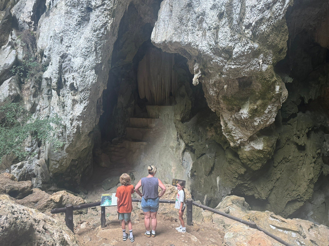 Phraya Nakhon Cave-三百岭必去景点