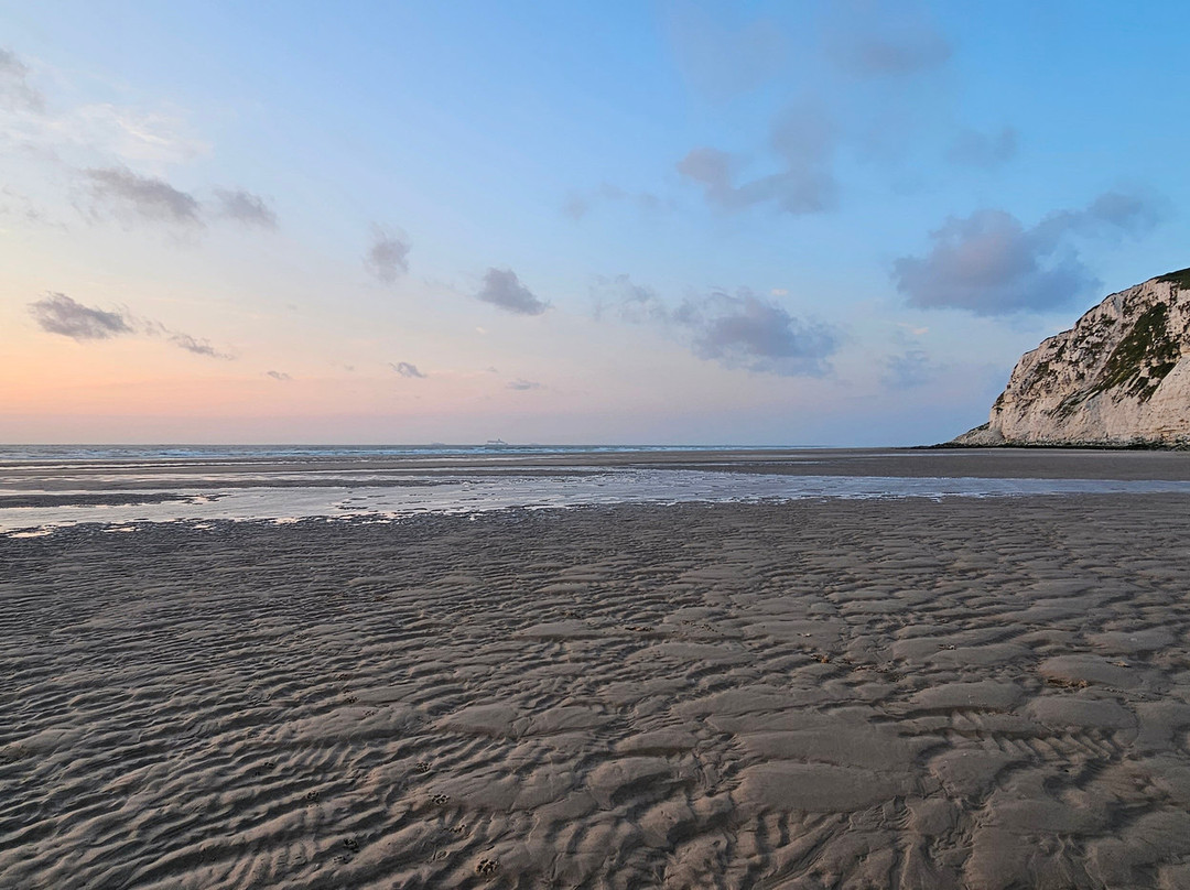 Cap Blanc-Nez-Escalles必去景点