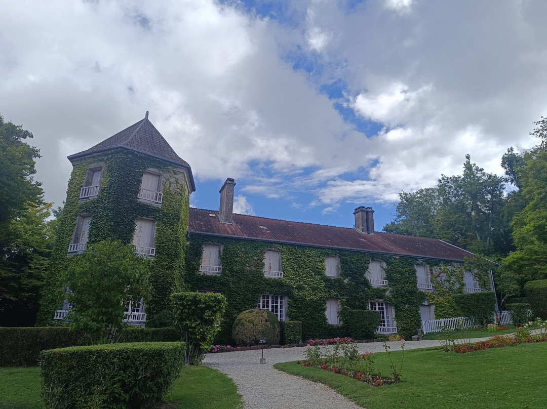 La Boisserie-Colombey-les-deux-Eglises必去景点