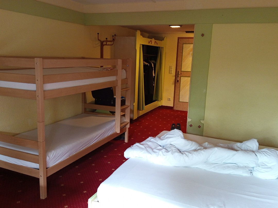 Kronenhotel Seefeld主图