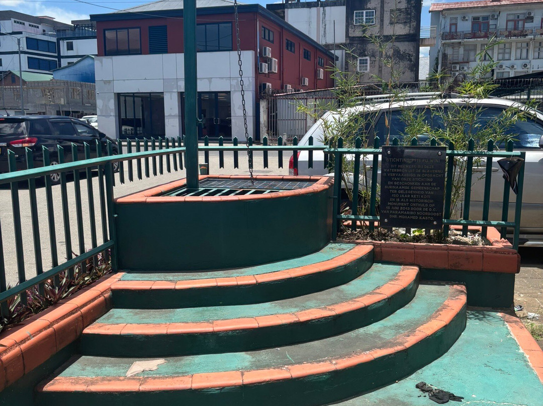 Jenny Tours - Day Tours-帕拉马里博必去景点