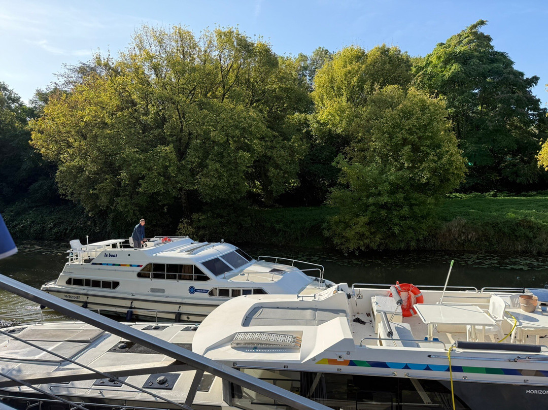 Le Boat - Branges-Branges必去景点