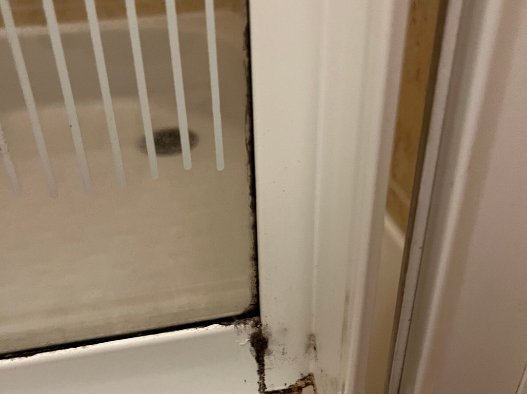 Logis Grand Hotel Bain主图