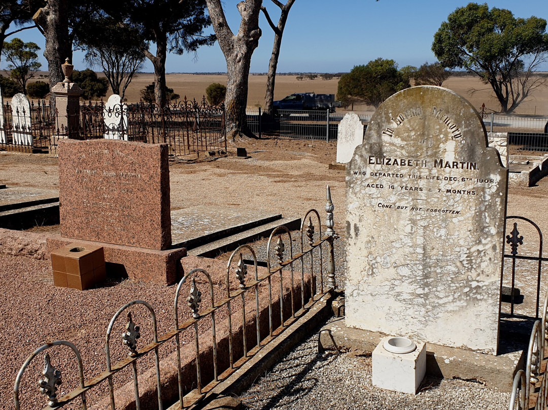 Curramulka Cemetery-Curramulka必去景点
