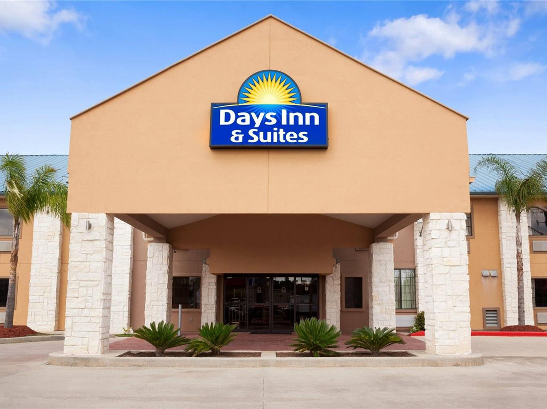 Willis酒店住宿-Days Inn & Suites by Wyndham Conroe