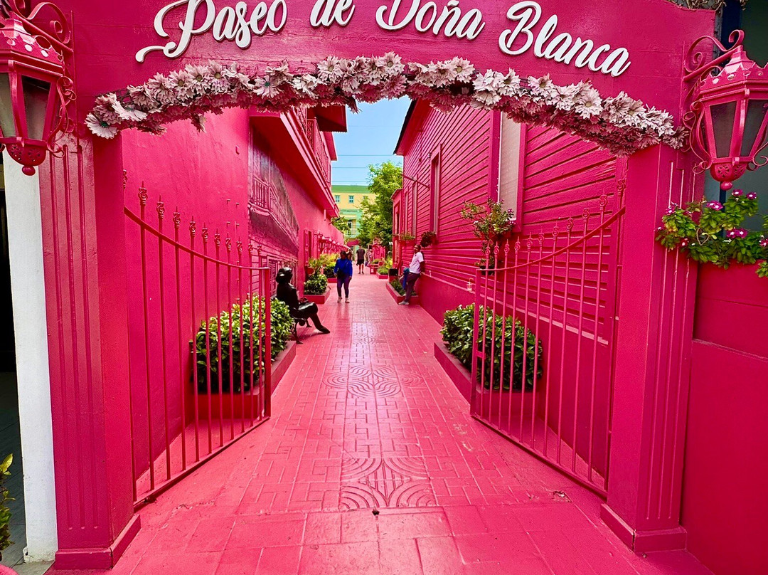 Paseo de Dona Blanca-普拉塔港必去景点