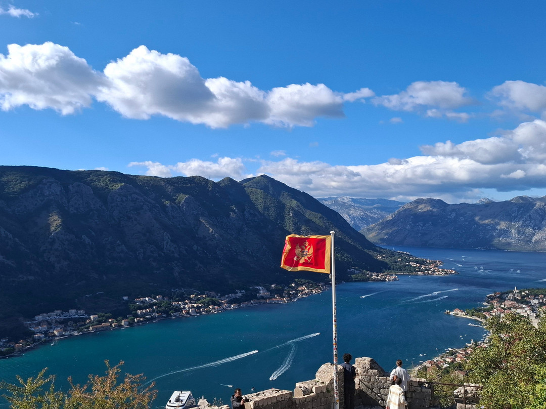 Kotor Fortress-Spiljari必去景点