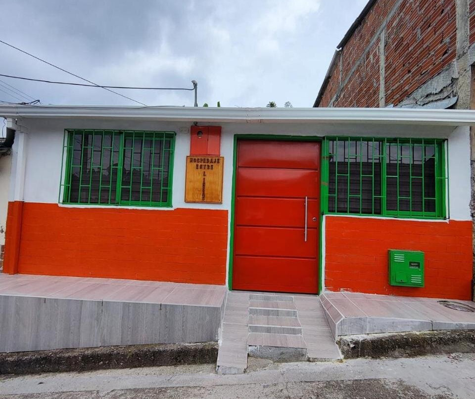Hospedaje Entre Lineas