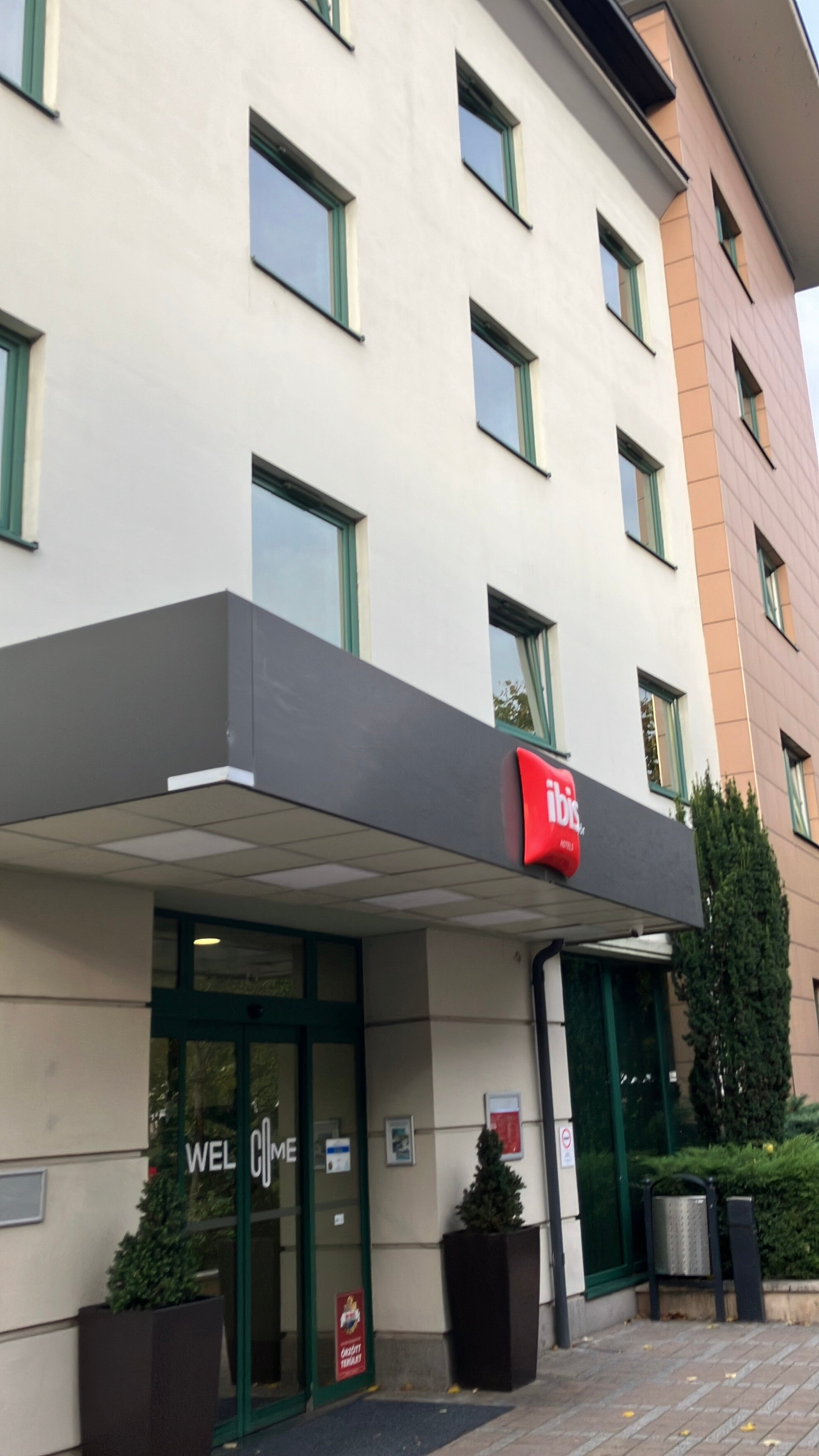 ibis Gyor-官方