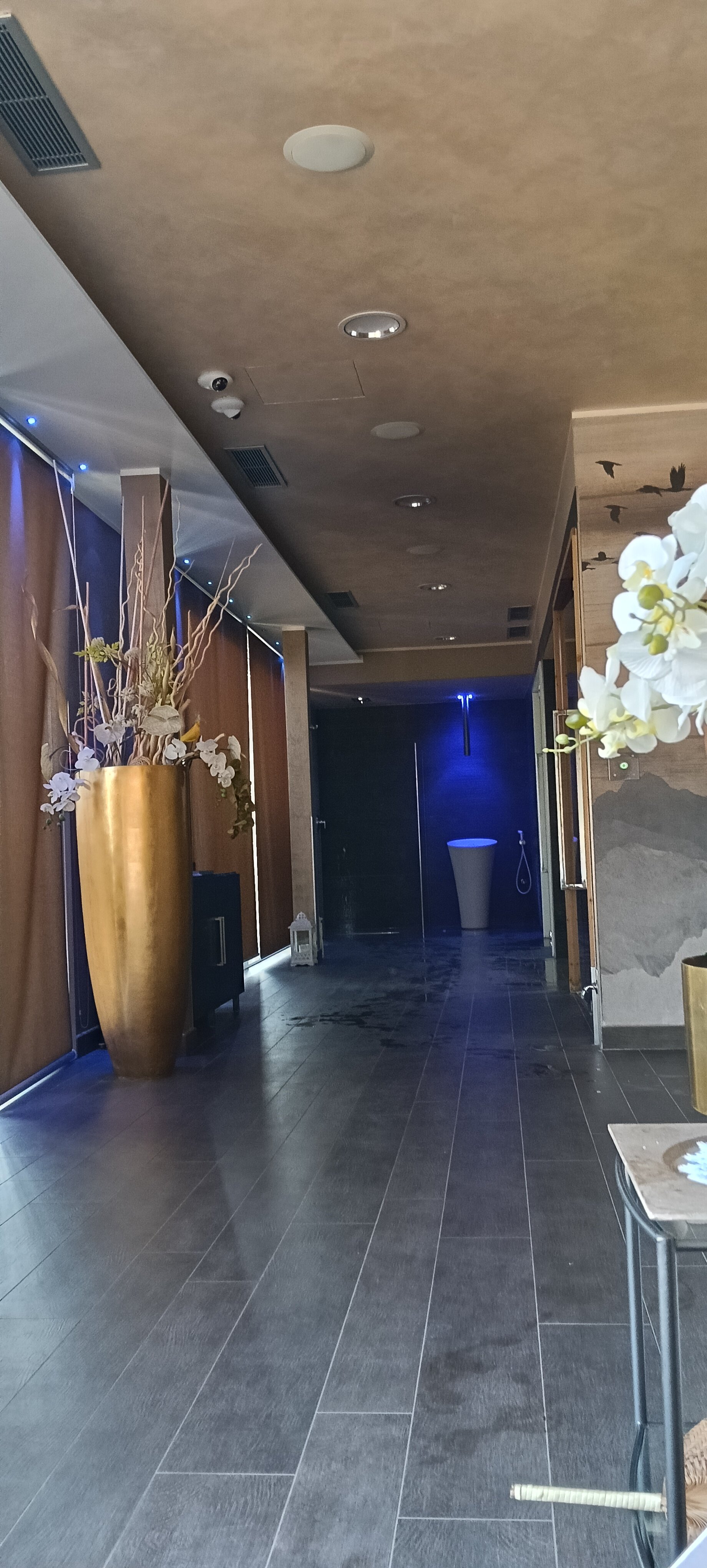都灵诺酒店-官方