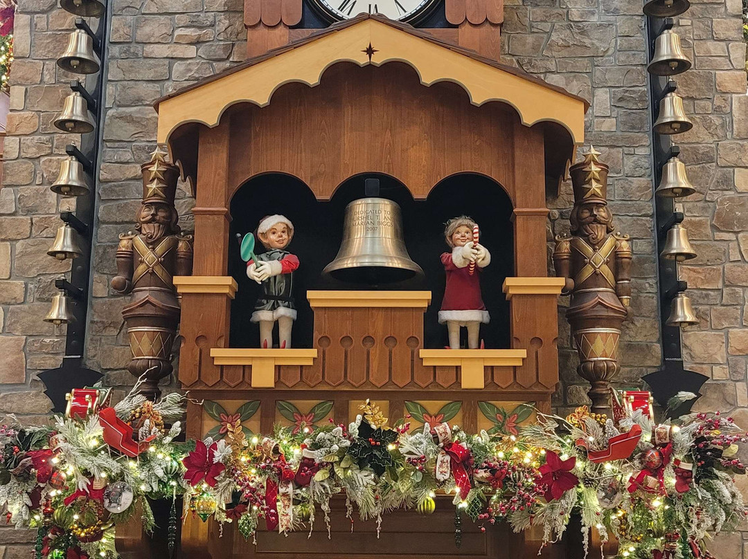 The Inn at Christmas Place主图