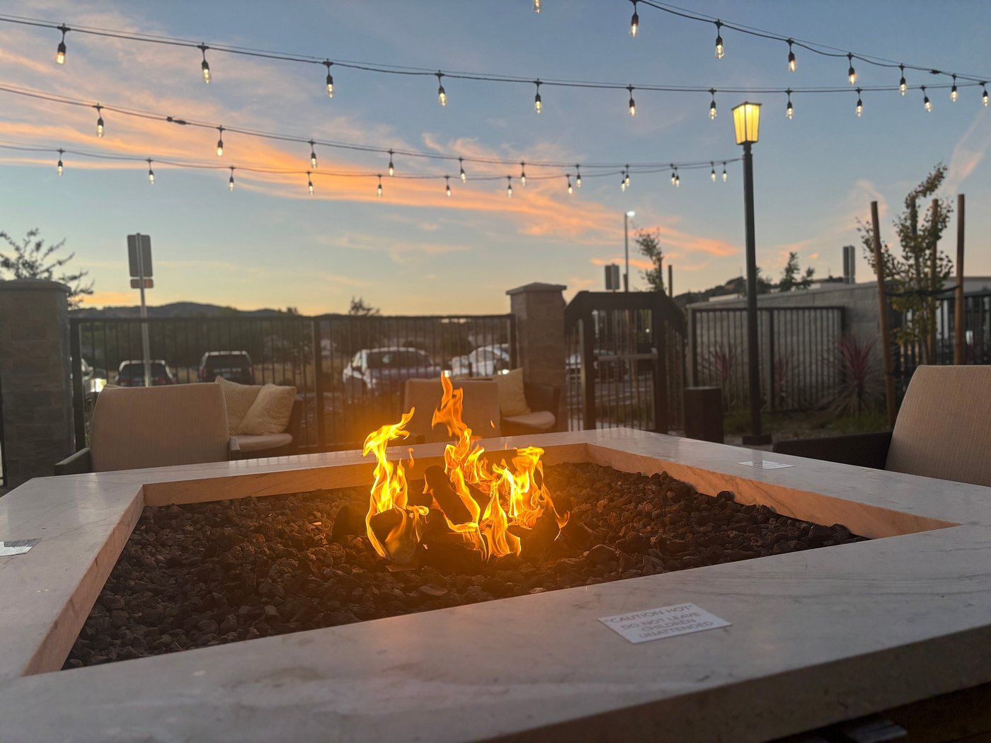 Residence Inn by Marriott Fairfield Napa-泳池