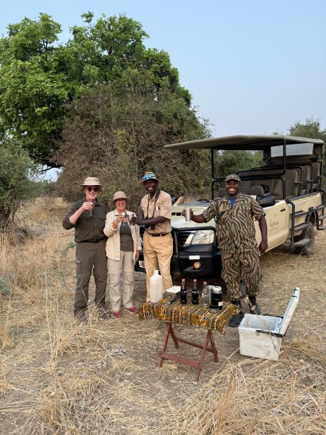 Island Bush Camp-官方