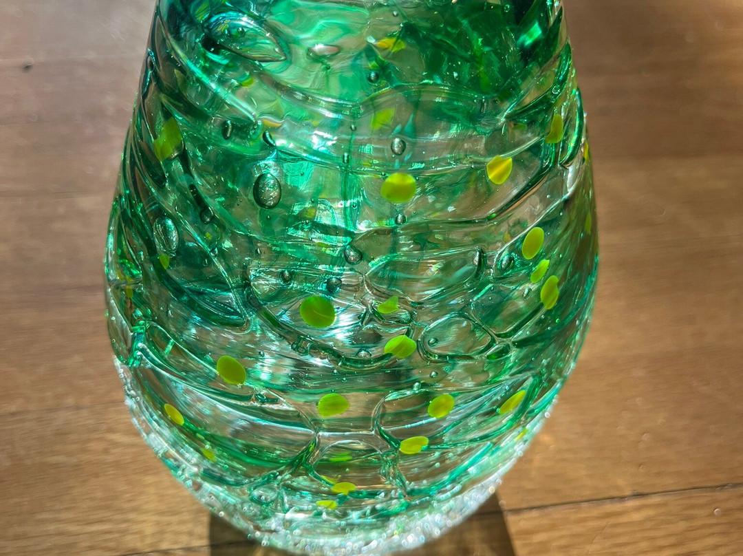 Cape Cod Art Glass by Michael Magyar-East Sandwich必去景点