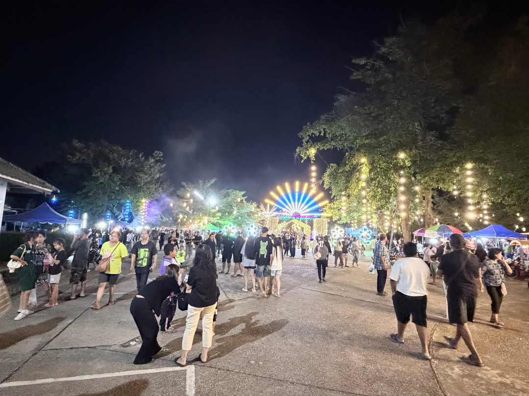 DeeDee Tours-北碧必去景点