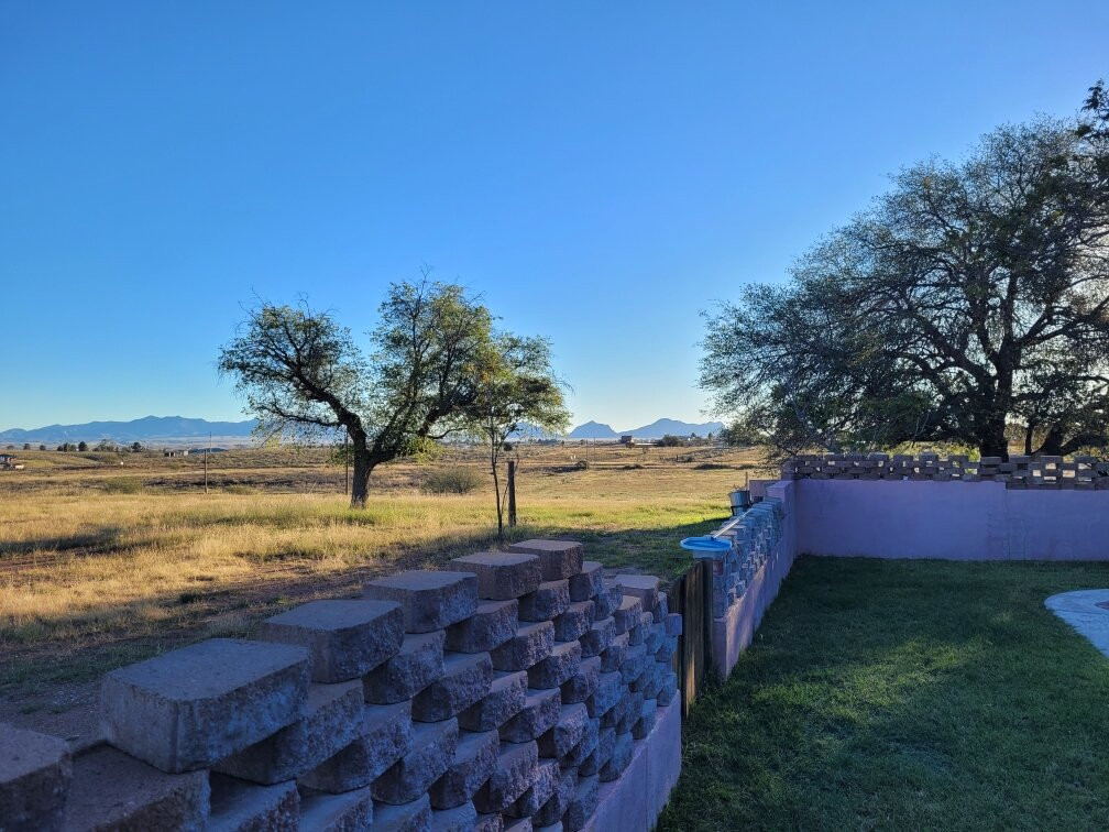 Xanadu Ranch GetAway / Private Guest Rooms / Guest Ranch & Horse Motel主图