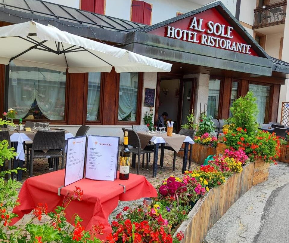 Pieve di Cadore酒店住宿-Hotel Ristorante Al Sole