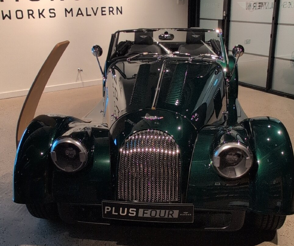 Morgan Motor Company-大莫尔文必去景点