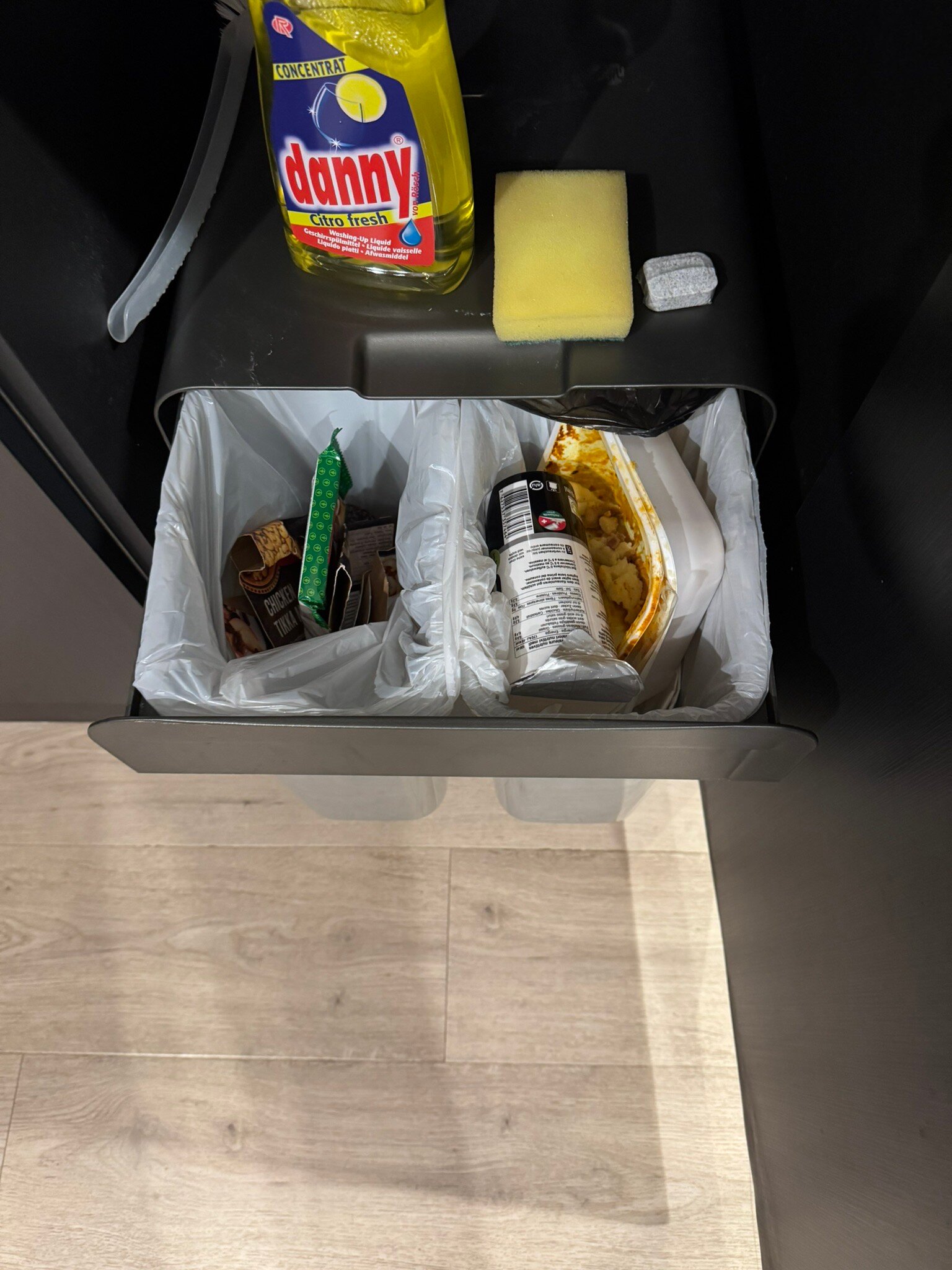 Radisson Hotel & Suites Zurich-官方