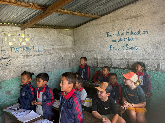 Outfitter Nepal Treks and Expedition-加德满都必去景点