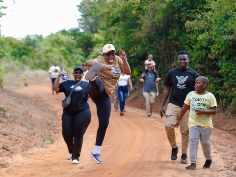 Likizovibes & Adventures-阿鲁沙必去景点