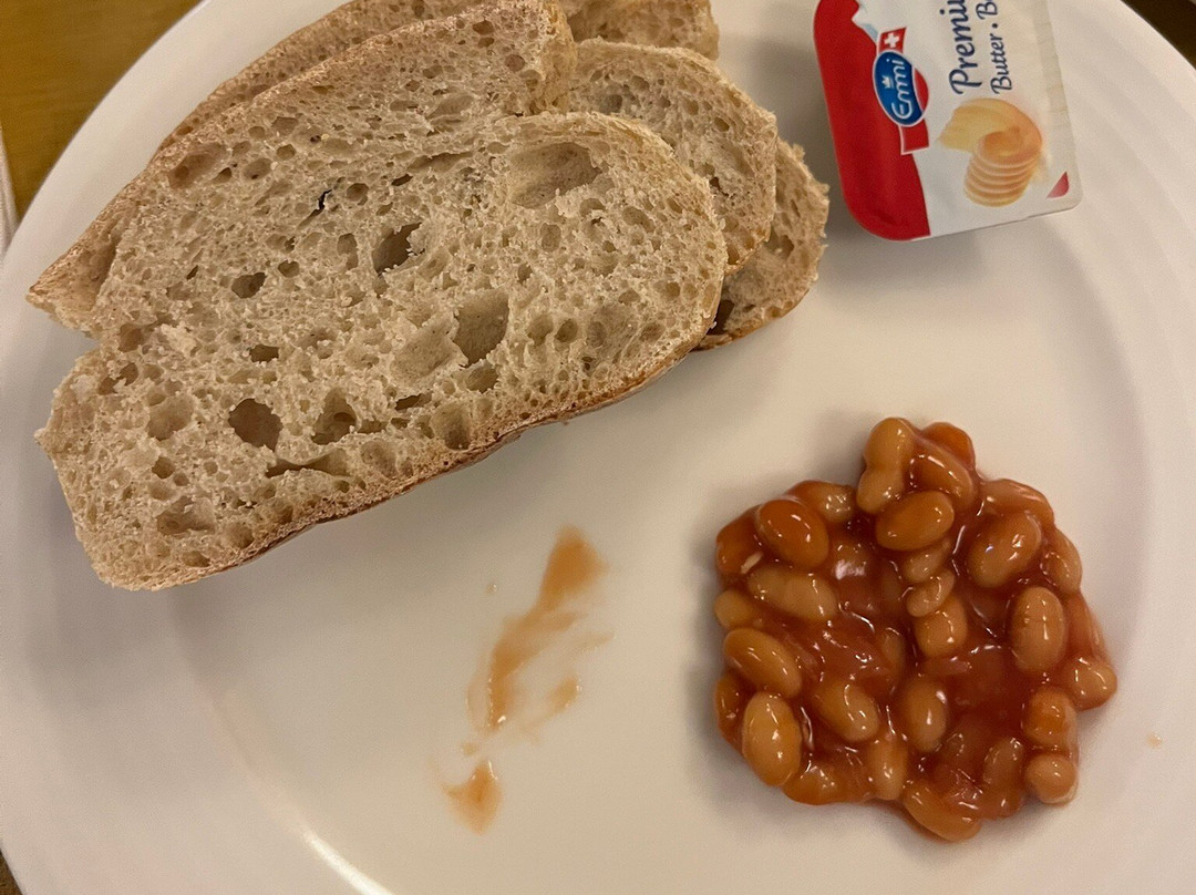 日内瓦碧玉马诺特酒店主图