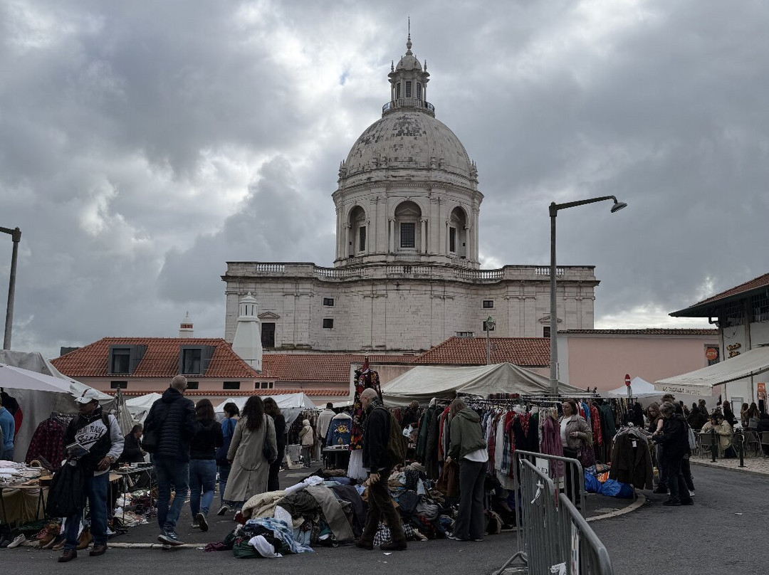 Feira Da Ladra (campo De Santa Clara)-里斯本必去景点