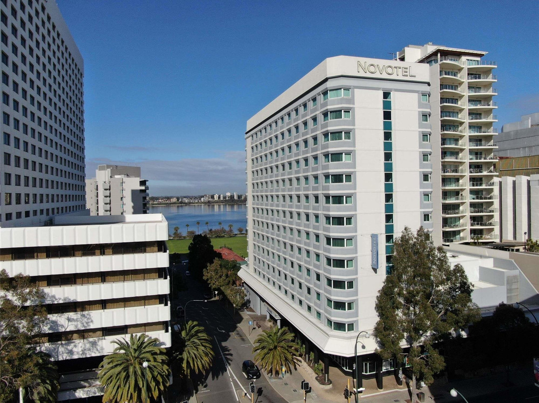 诺维塔兰格利佩斯酒店主图