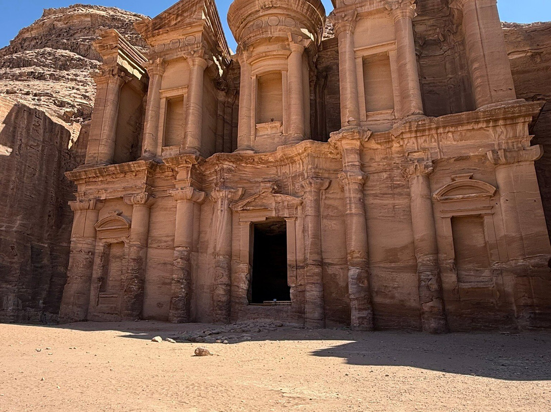 代尔修道院-佩特拉必去景点