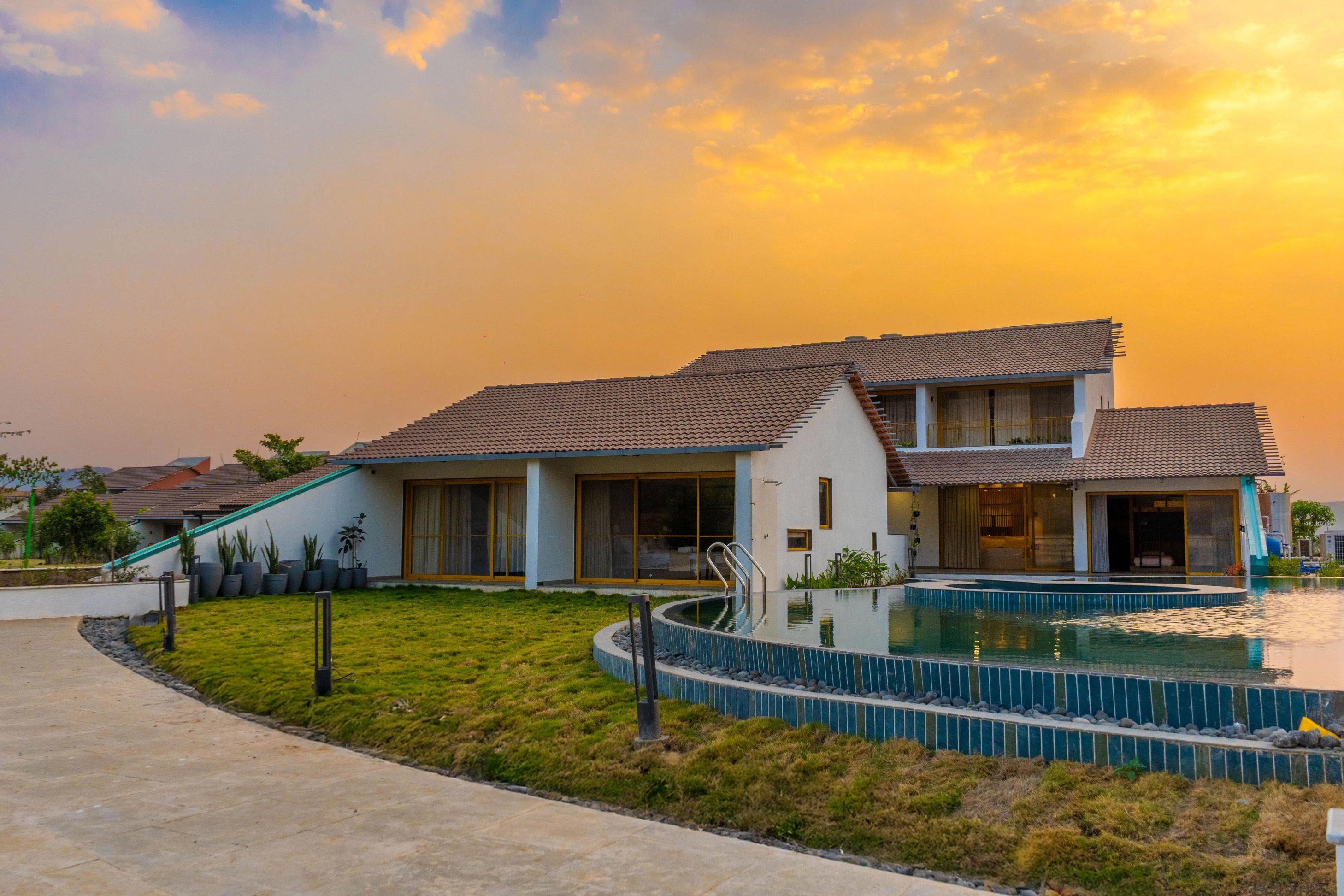 Touchwood Bliss Resort, Igatpuri-客卧
