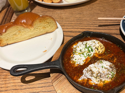 维多利亚酒店主图