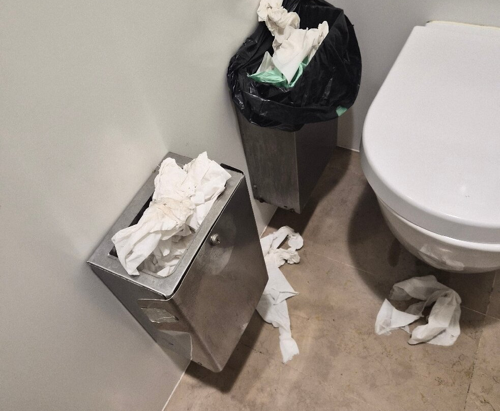 四季商业中心-Puteaux必去景点