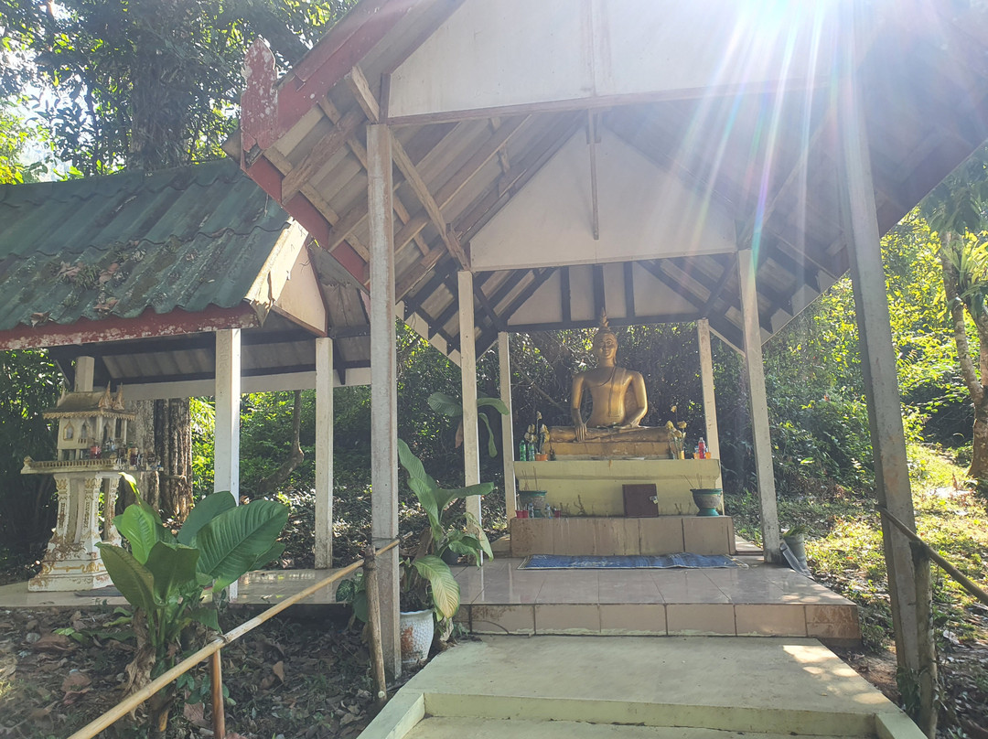 Kaeng Nyui Waterfalll-旺阳必去景点