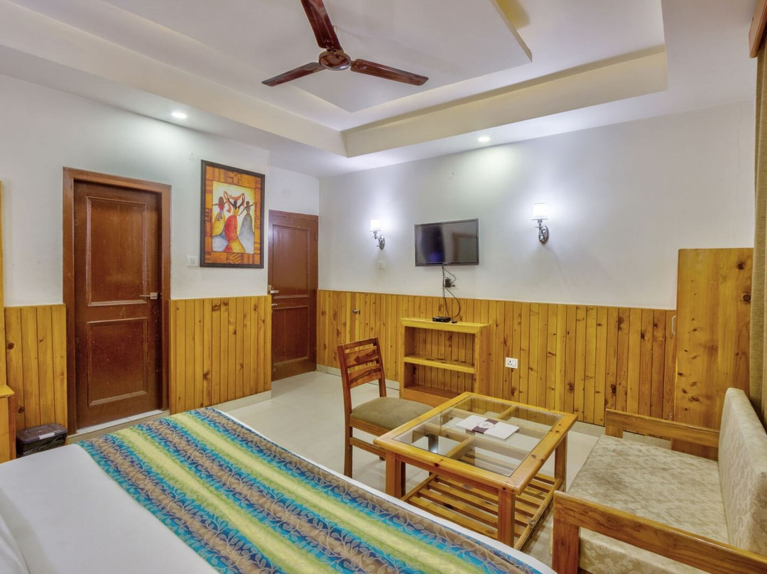 Trimurti Hotel Rama Palace主图