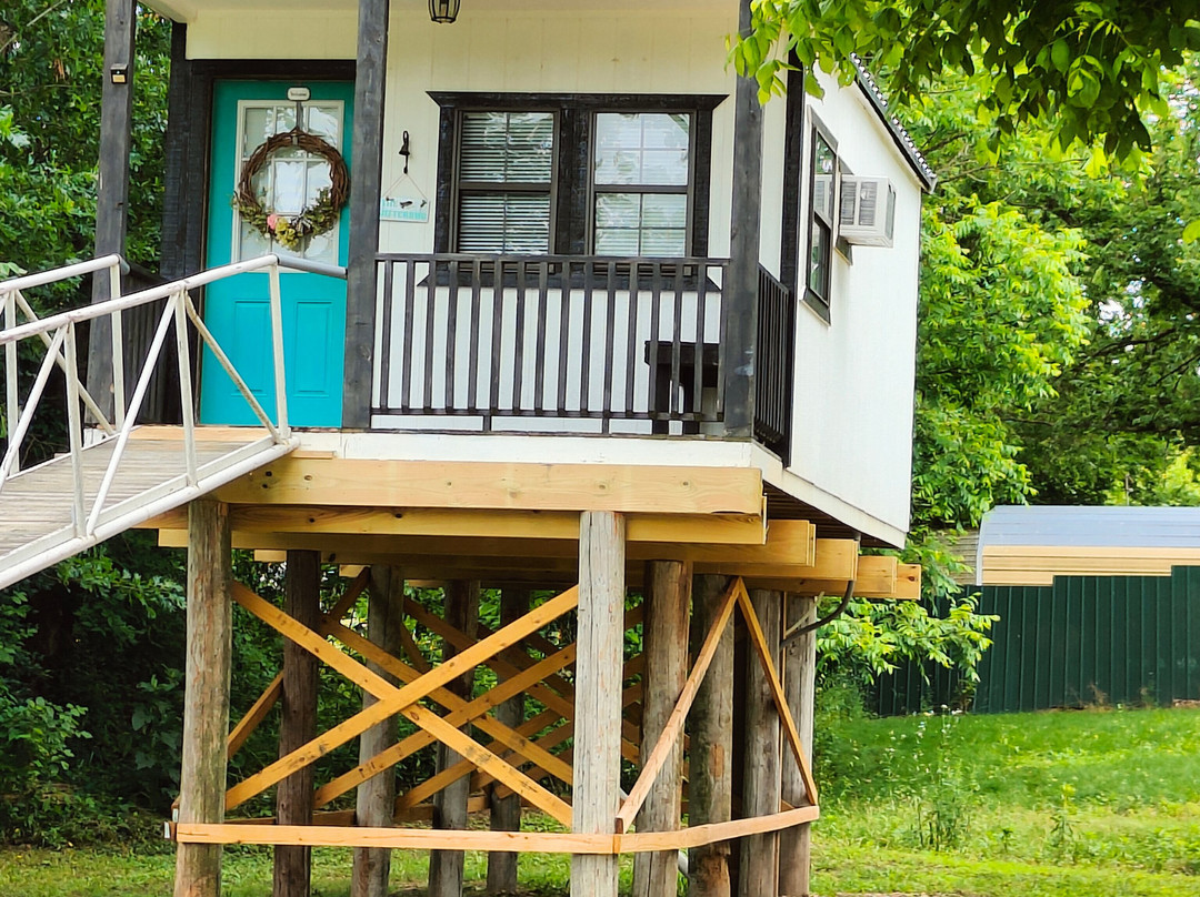 Big Elk Floats & Camping-Pineville必去景点