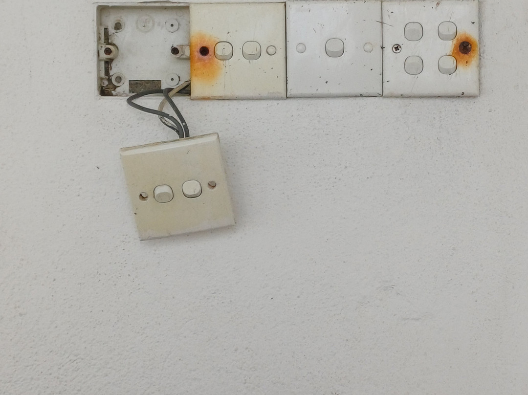 绿洲桥海滩酒店主图