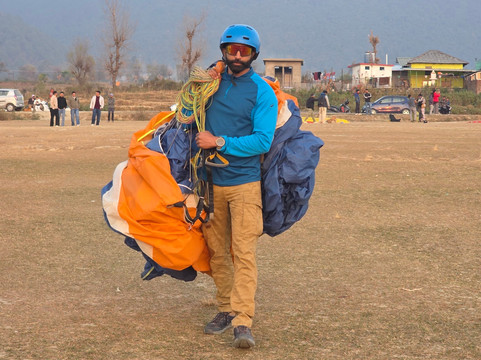 Skylark School of Paragliding-Bir必去景点