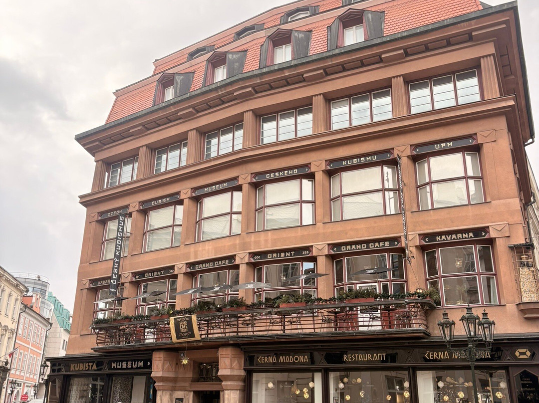 Prague Pulse Tours-布拉格必去景点