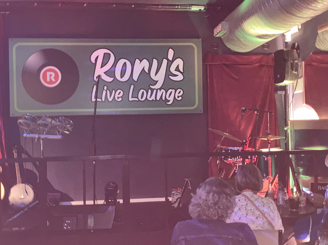 Rory's Corner Bar & Live Lounge-提亚必去景点